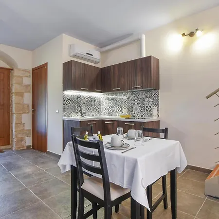 Beautiful In With Kitchen Chiaramonte Gulfi